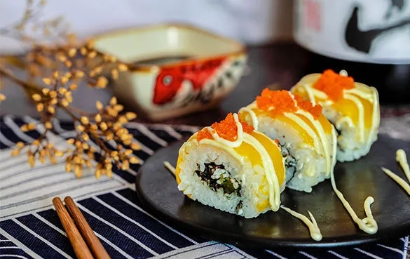 美食中色彩的感情、情性与象征性