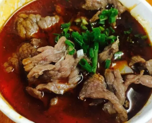 武汉六家生烫牛肉粉面 滑嫩美味吃货首选