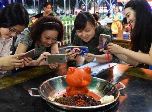 英国餐厅吃饭：拍照都不可原谅