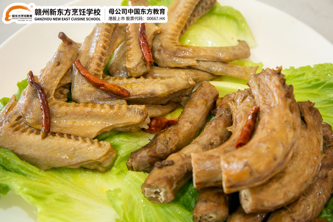 美食狂欢节倒计时仅剩一天，准备迎接美食的盛宴吧！