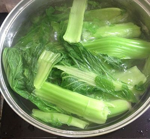 水在烹调中的作用