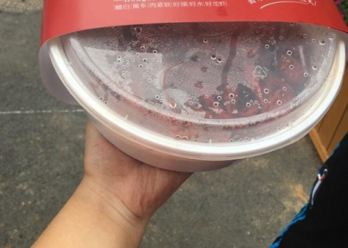 小伙用99份小龙虾求婚成功 龙虾功效爆增