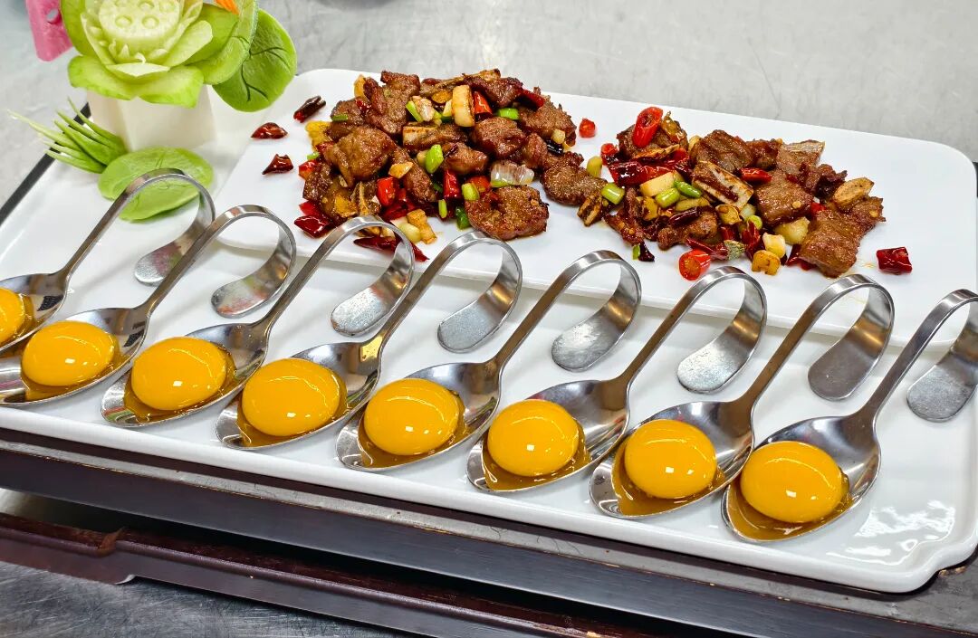 赣州新东方“大师进校园”活动圆满落幕